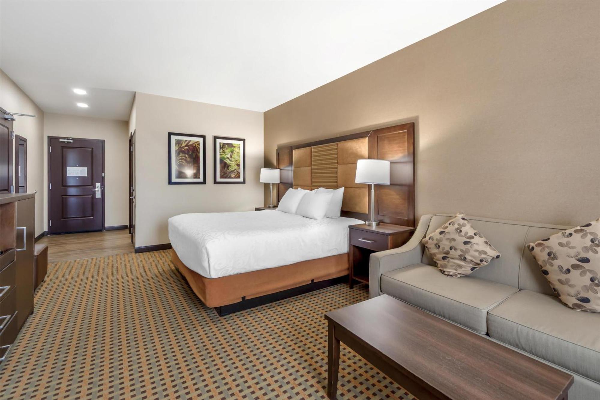 Best Western Plus Hinton Inn & Suites Экстерьер фото